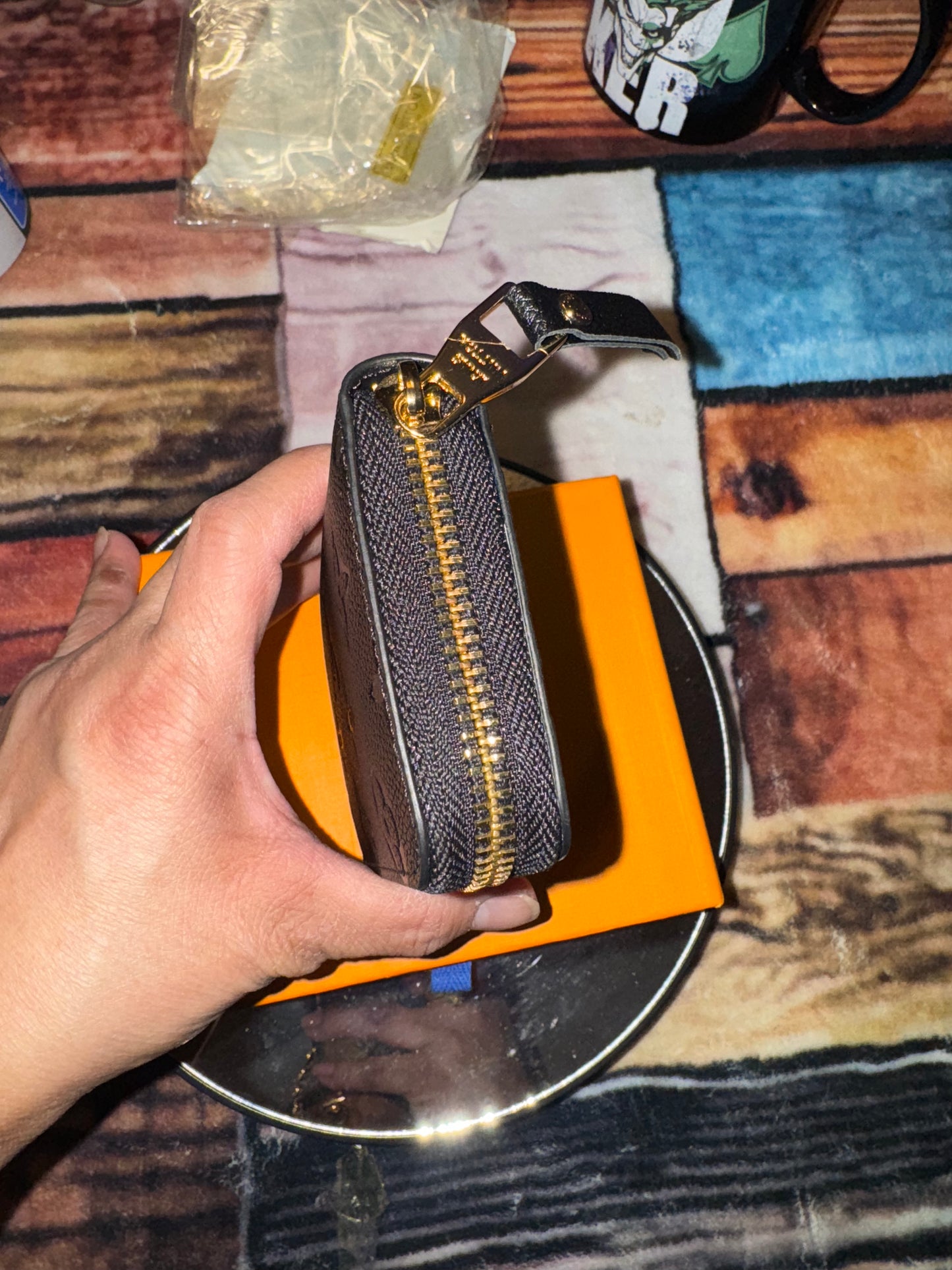 Small zipper wallet